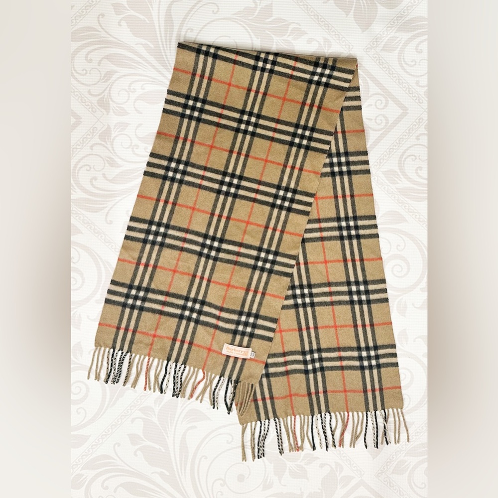 Authentic Vintage Burberry Scarf 53”x12”
